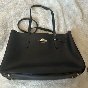 Coach large shoulder bag